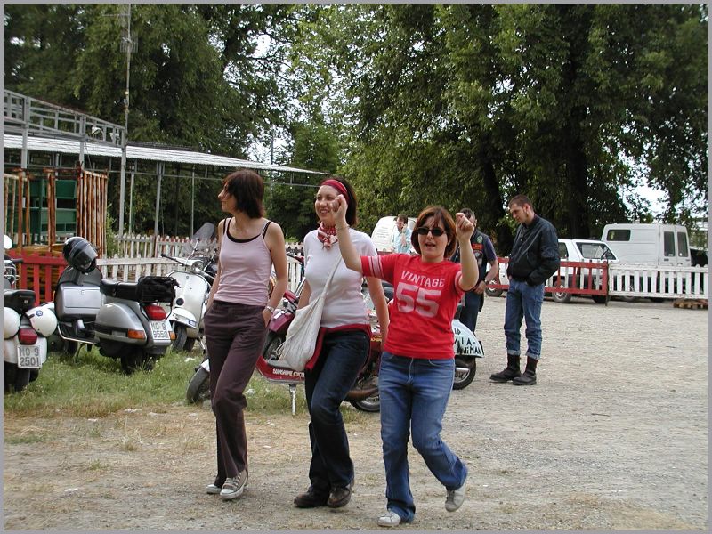 Un raduno con delle donne !!!!